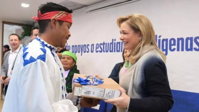 maru-campos-reafirma-su-compromiso-de-acercar-los-programas-sociales-de-su-gobierno-a-quienes-mas-lo-necesitan.jpeg Maru Campos reafirma su compromiso de acercar los programas sociales de su Gobierno a quienes más lo necesitan