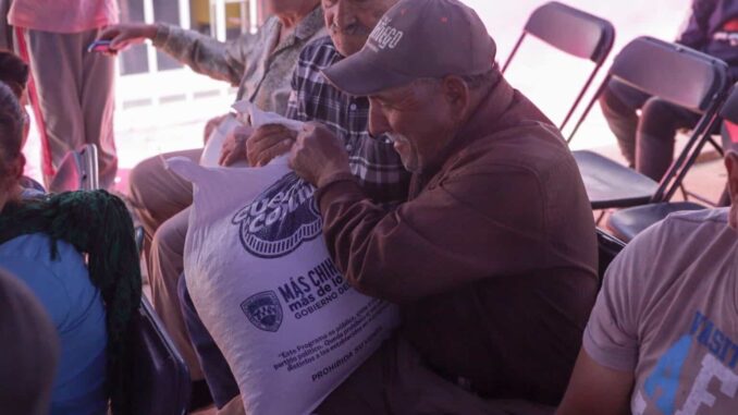 entregan-apoyos-alimentarios-a-familias-apaches-y-pimas-de-madera.jpeg Entregan apoyos alimentarios a familias apaches y pimas de Madera