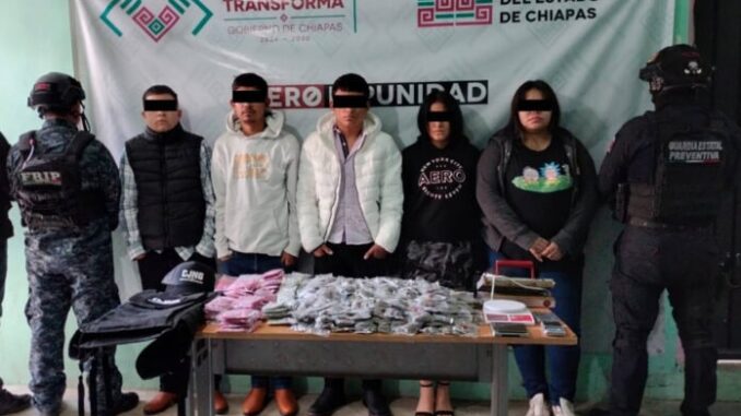 presuntos-miembros-del-cjng-detenidos-en-chiapas-696x429.jpg