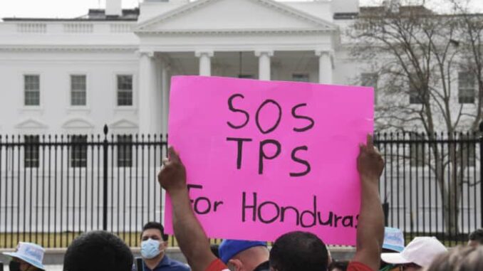 eeuu-migrantes-tps-trump-696x464.jpg
